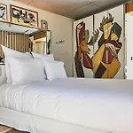 Villa M