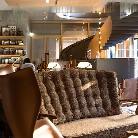 M Hotel 4*