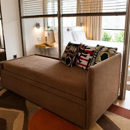 M Hotel 4*