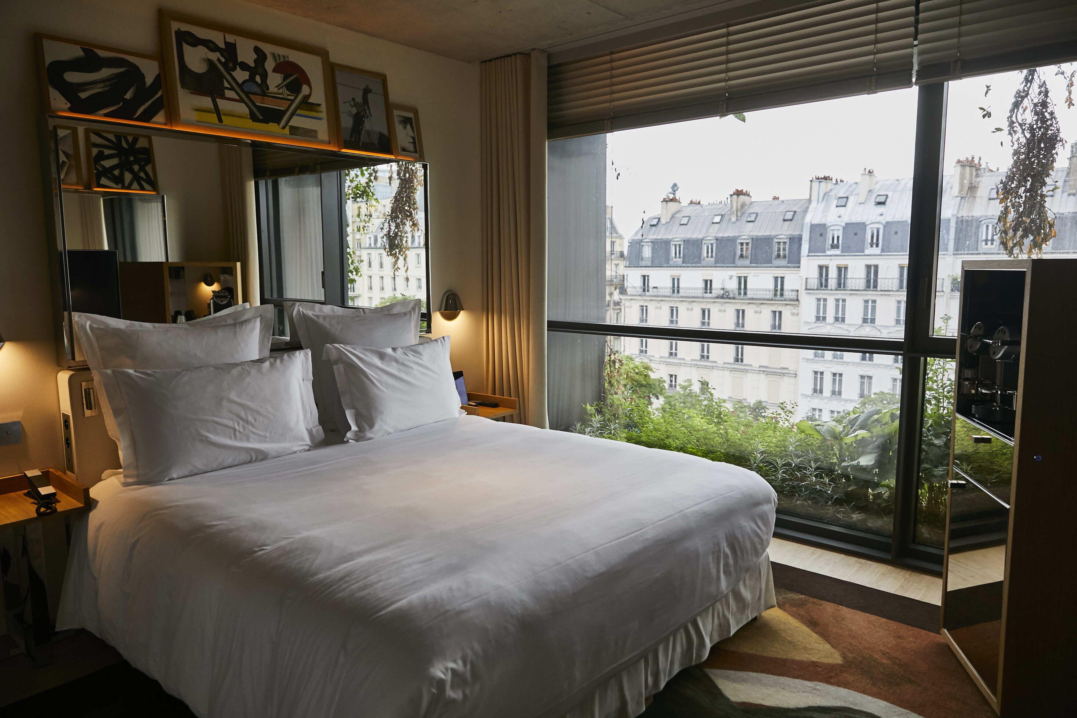 Hotel M